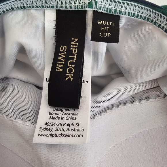 Nip Tuck Green White Stripe One Piece Swimsuit Size 6 Tummy Control - Picture 8 of 14